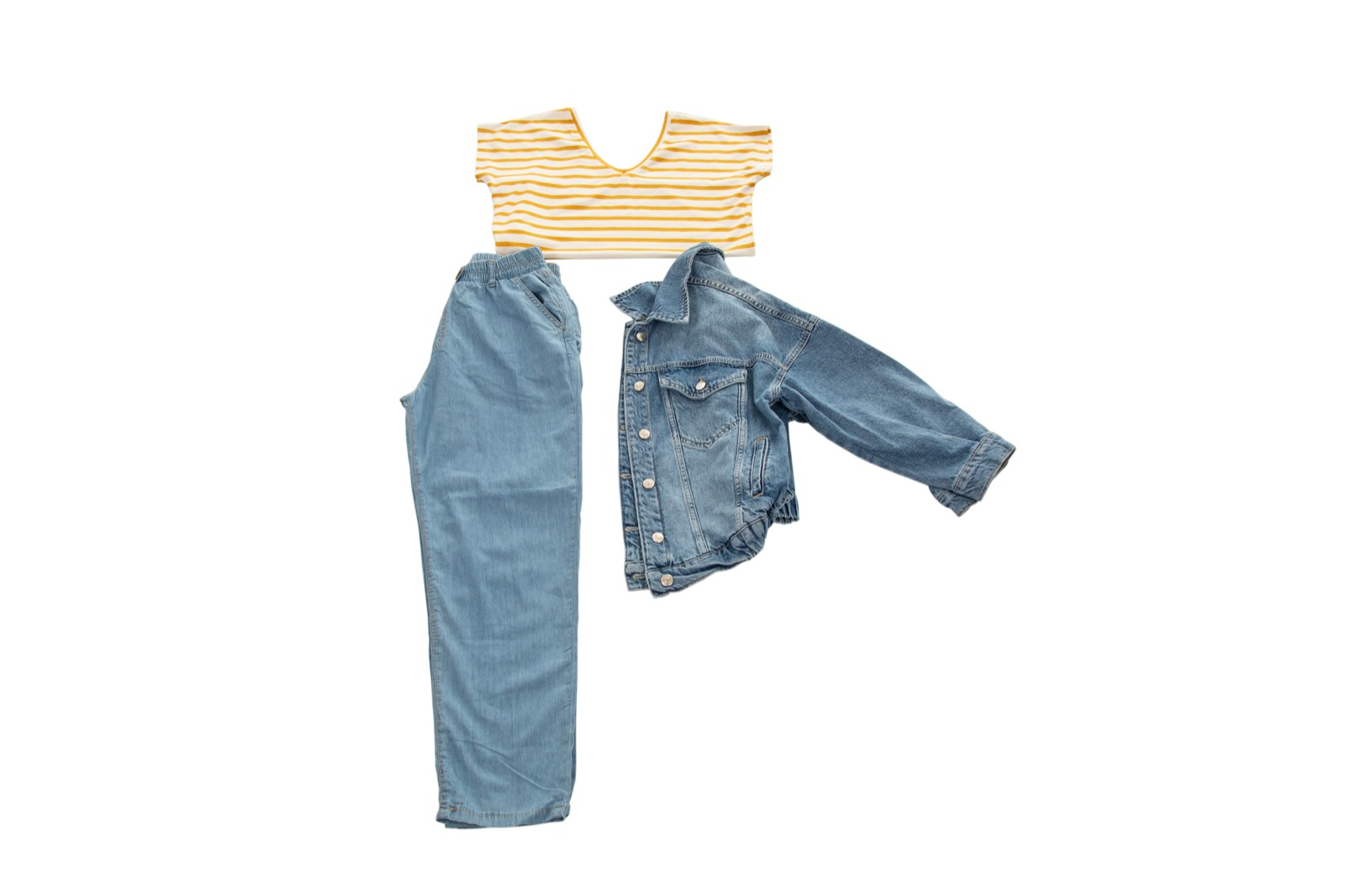 Avant retouche — veste en jean, mannequin invisible